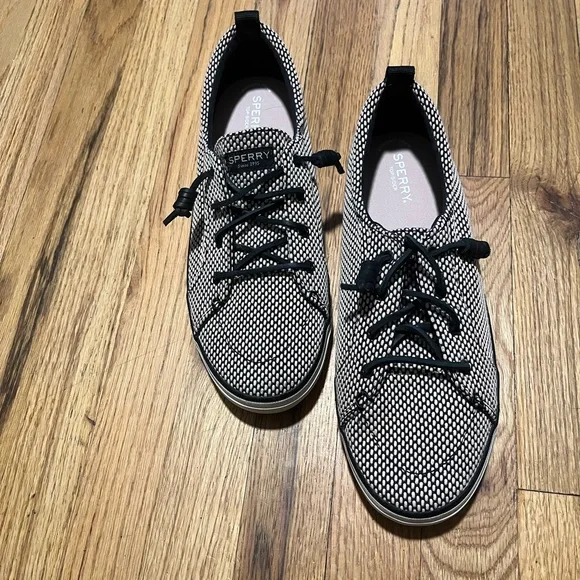 Sperry Women’s Knit Sneakers Size 12 - Picture 4 of 4